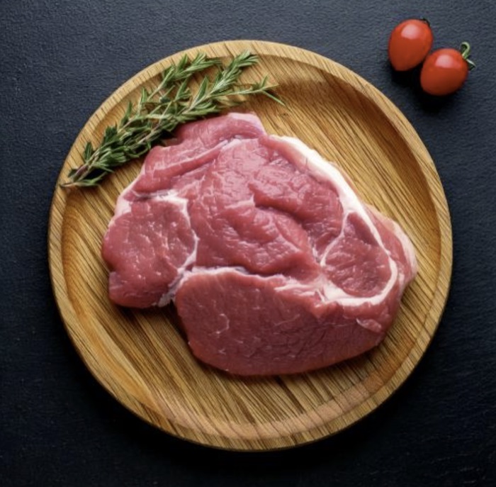 Zabiha halal lamb neck halls